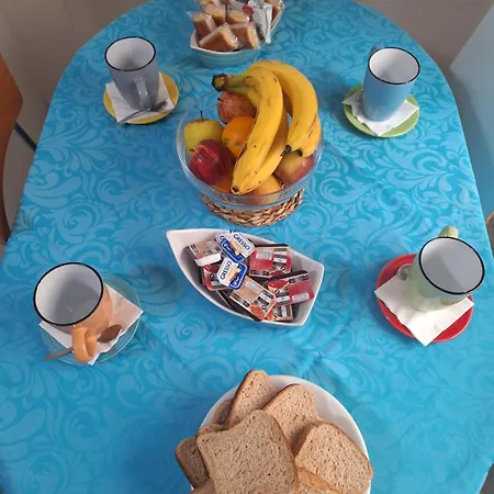 Apartament St Jamesway Tuy *